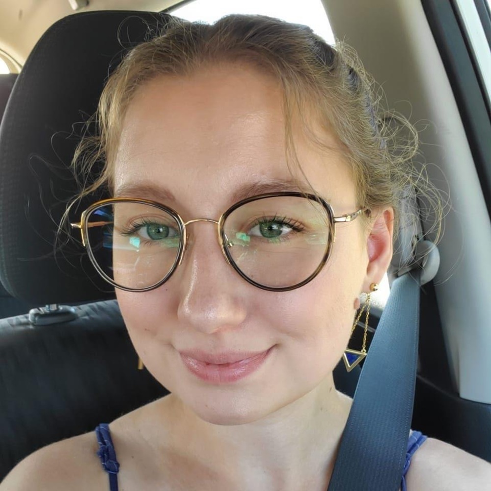 Meet your Posher, 𝐀𝐥𝐲𝐬𝐬𝐚